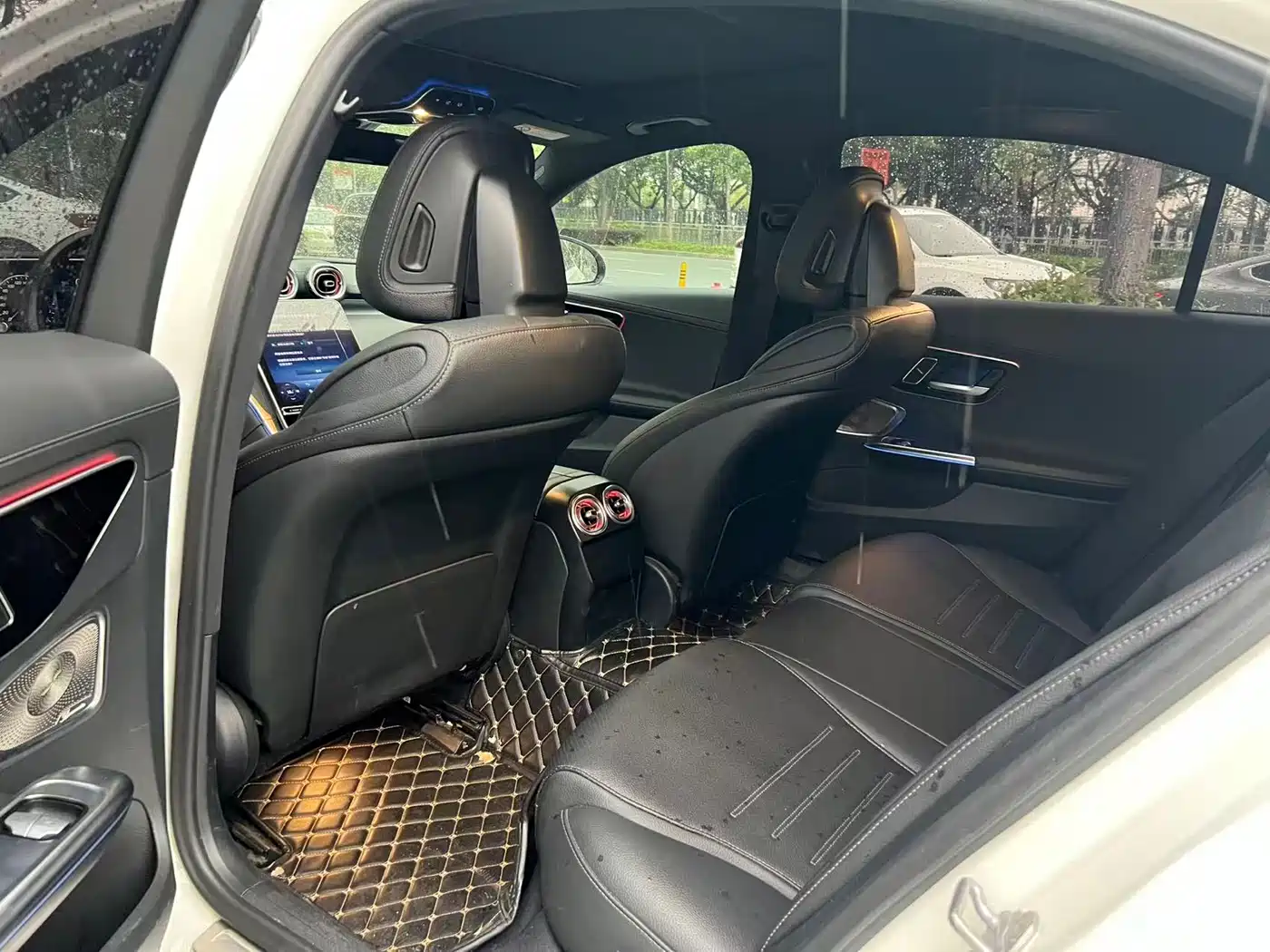 Mercedes-Benz C-Class 2023 C 260 L Night Edition Sport фото 8