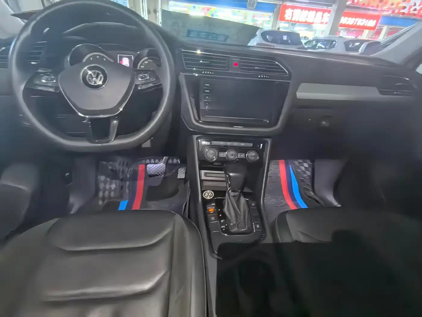  Volkswagen Tiguan L 2019 330TSI Automatic 2WD Panorama Comfort Edition China VI 14