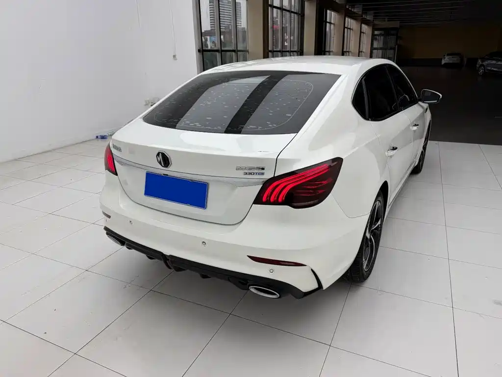 Photo 7 - MG MG6