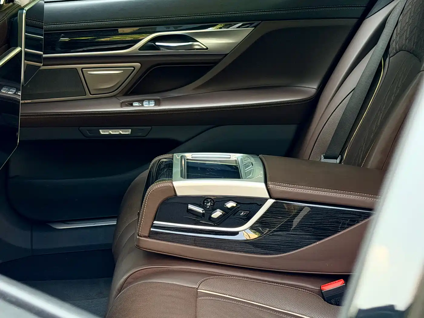 BMW 7 Series 2018 730Li Premium Type M Sport Package фото 13
