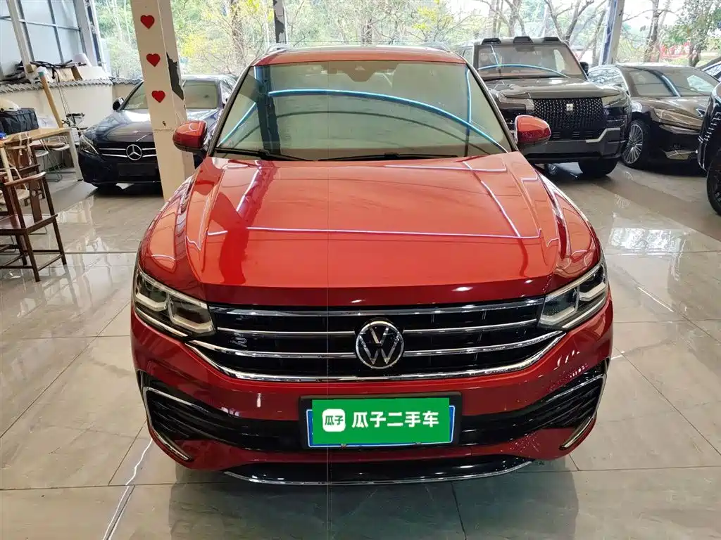 Volkswagen Tiguan L 2022 380TSI Automatic 4WD R-Line Flagship 7-Seater фото 3