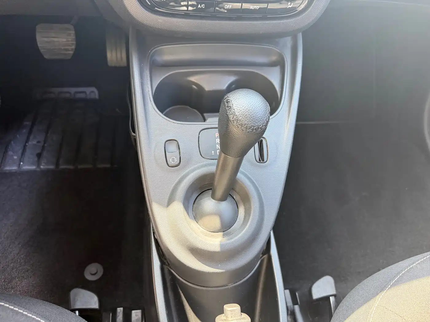smart fortwo 2019 2019 0.9T 66kW Hardtop Wind Edition China VI