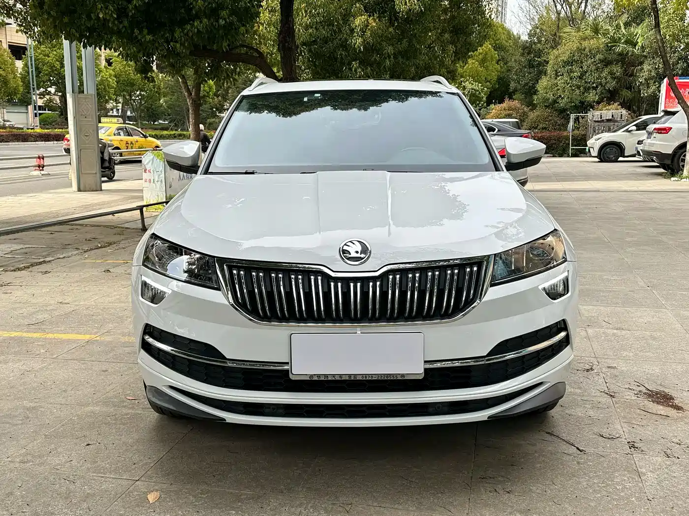 Škoda Karoq 2023 TSI280 Luxury Edition фото 2