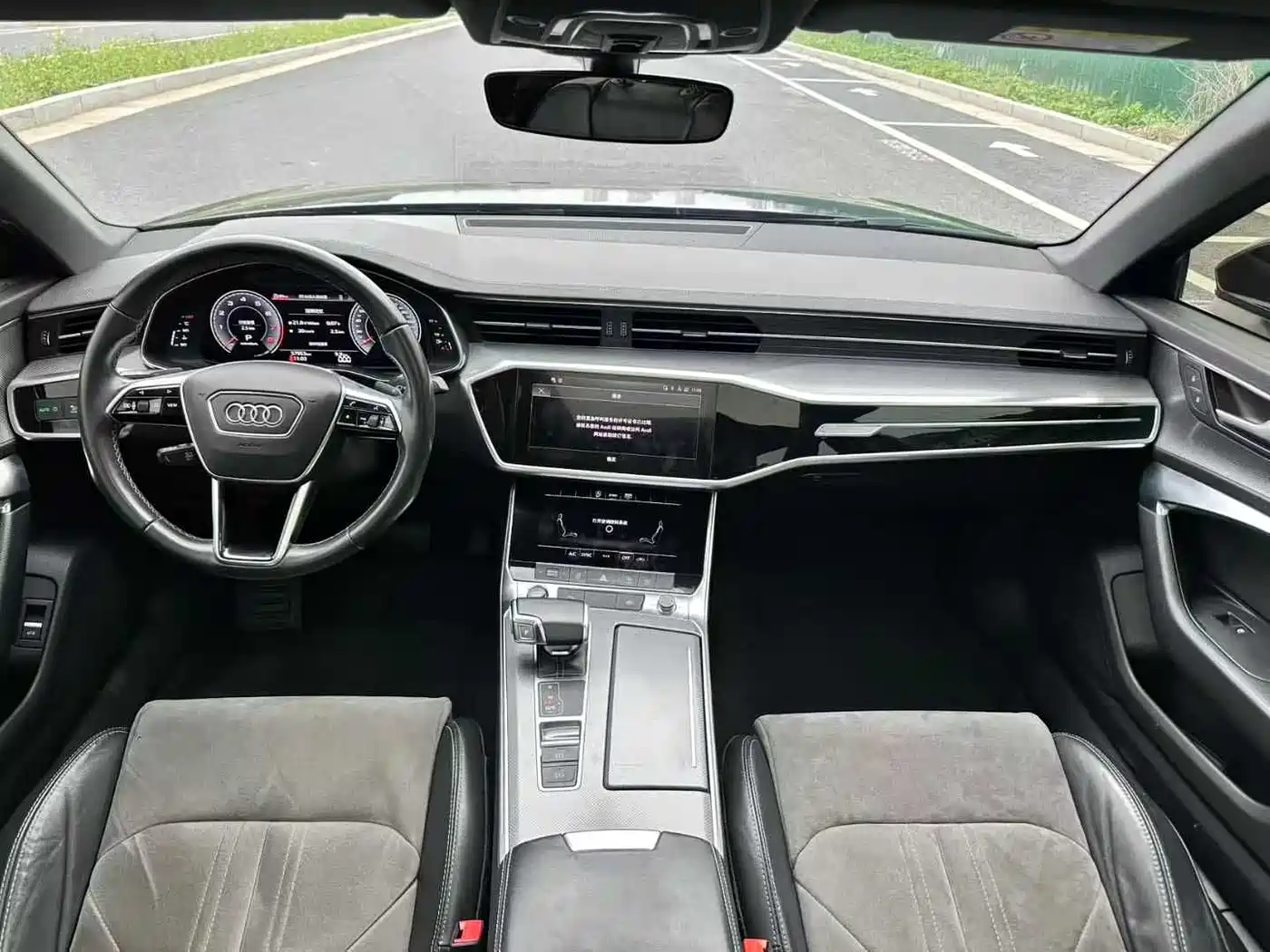 Audi A6L 2021 45 TFSI Exclusive Sport фото 6
