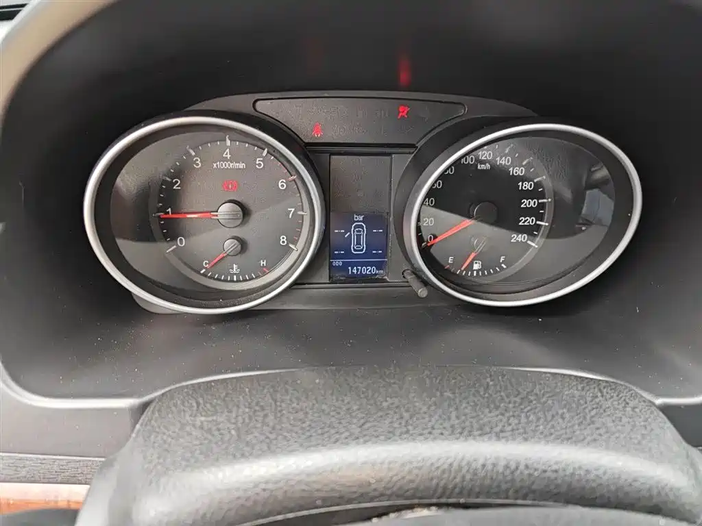 Haval H6 2015 Sport Edition 1.5T Manual 2WD Elite фото 5