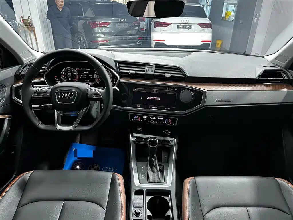 Audi Q3 2022 35 TFSI Fashion Elegance фото 11