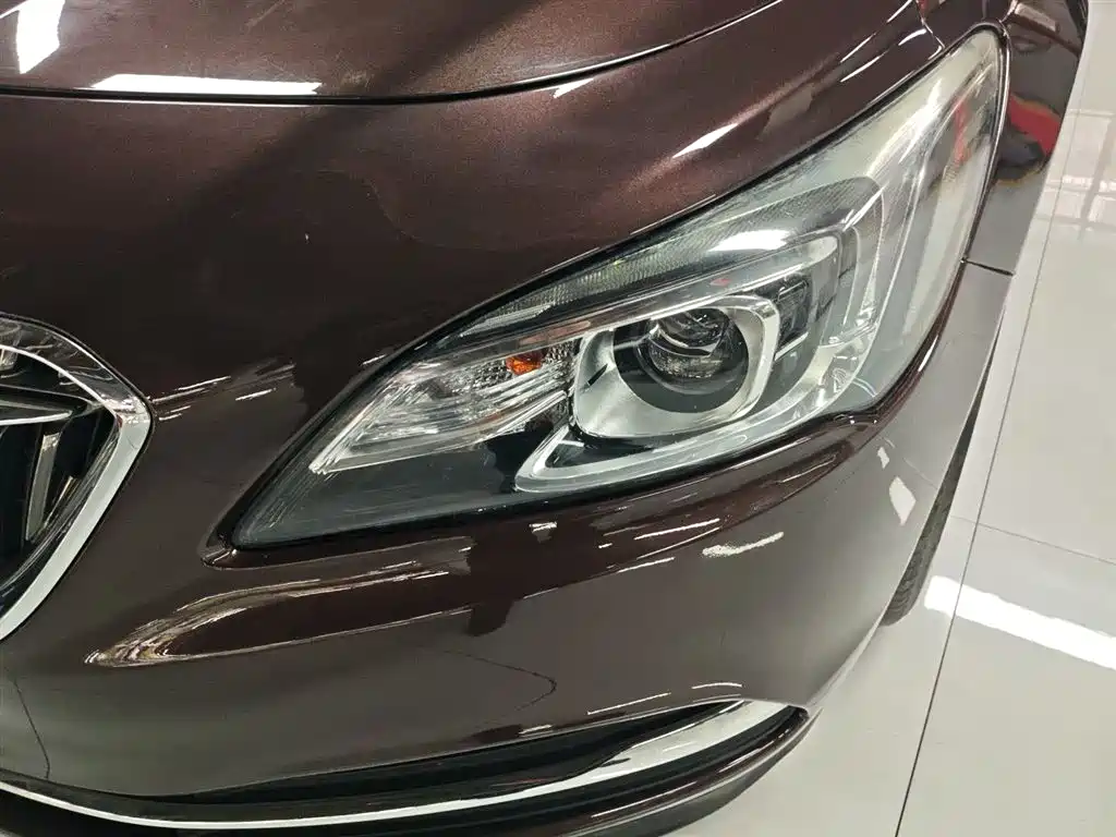 Buick LaCrosse 2016 20T Leading Type фото 24