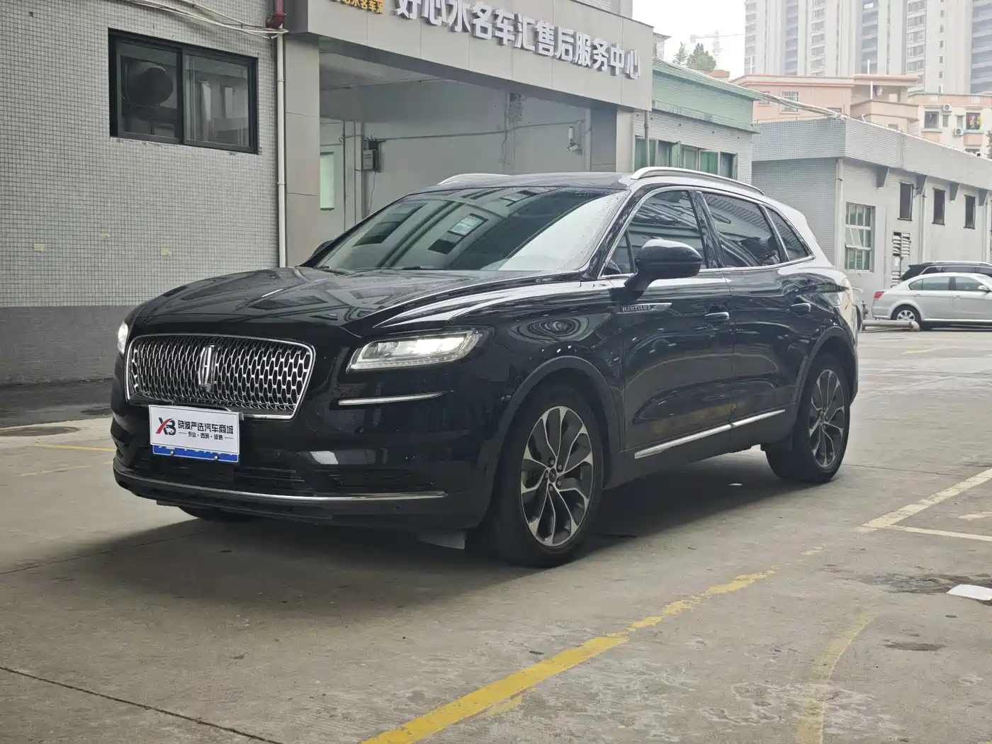 LINCOLN NAVIGATOR