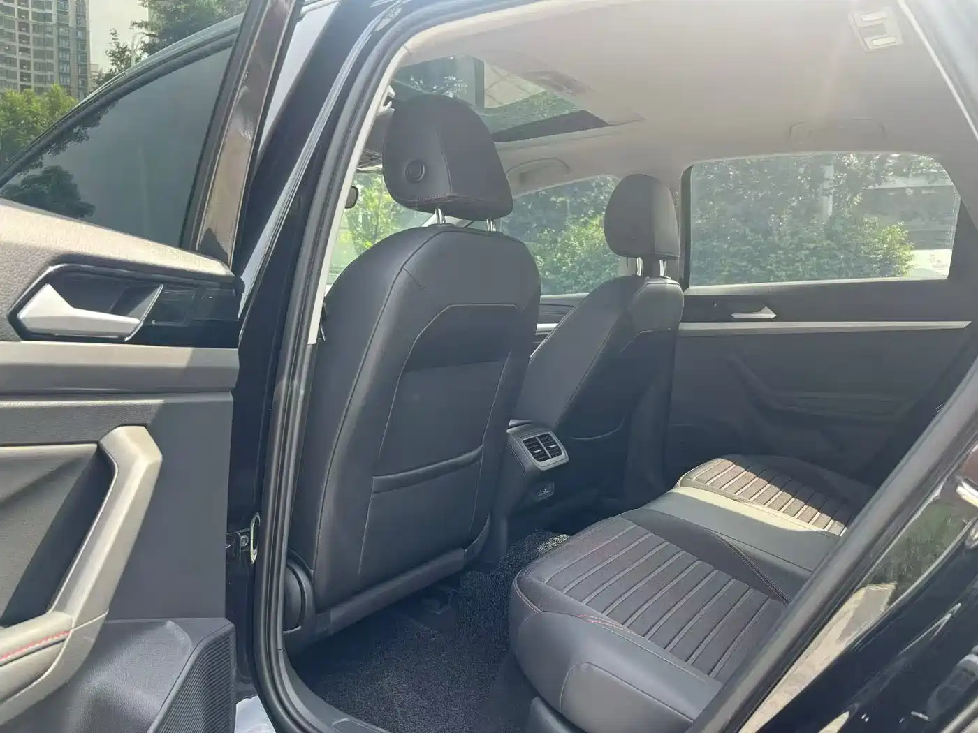Фото 5 - Volkswagen Lavida
