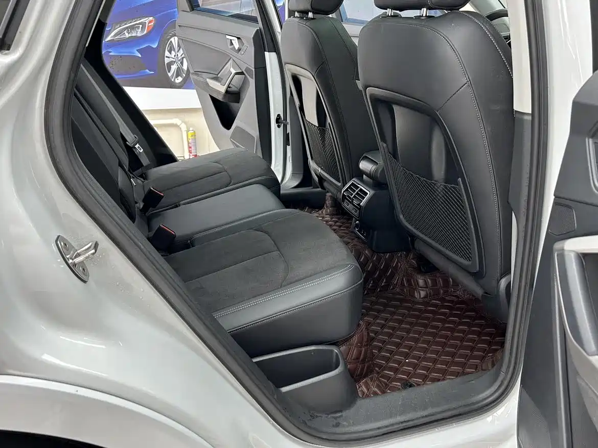 Audi Q3 2023 35 TFSI Fashion Dynamic (1.4T) фото 12