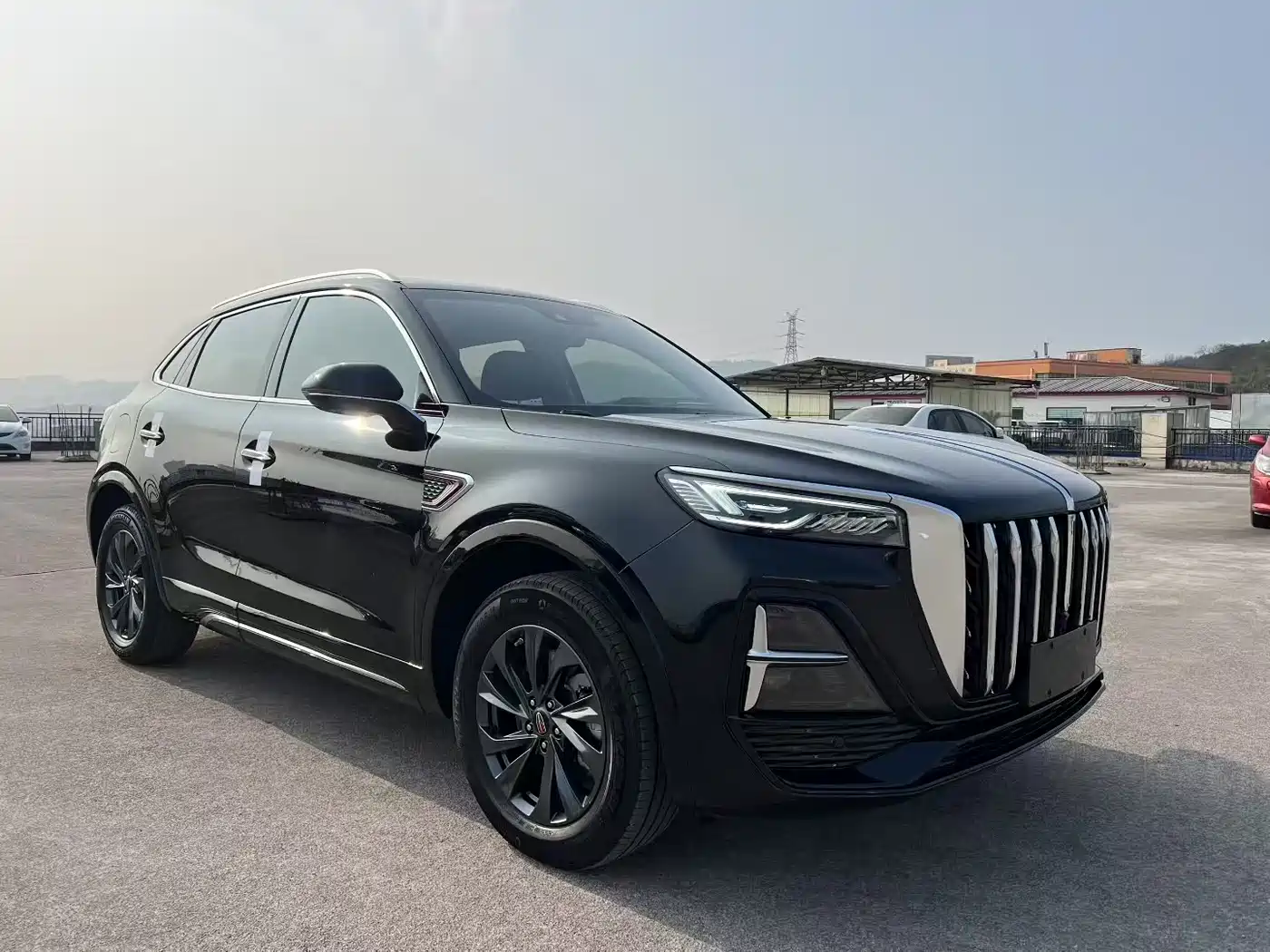 Hongqi HS5 2023 2.0T Flag Joy Pro Edition фото 3