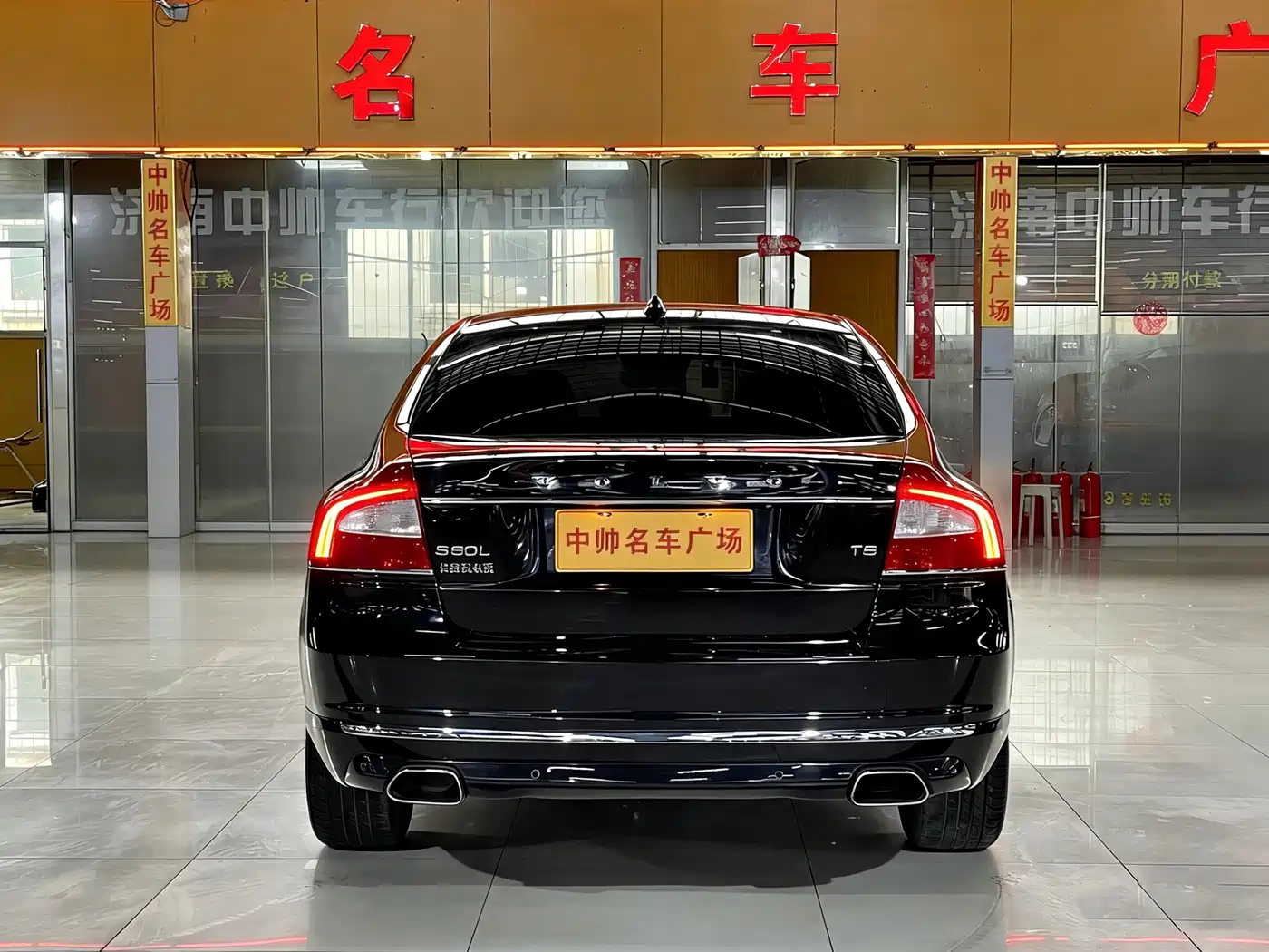 Volvo S80L 2015 2.0T T5 Inscription Edition фото 5