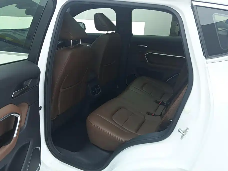 Фото 11 - Haval H6