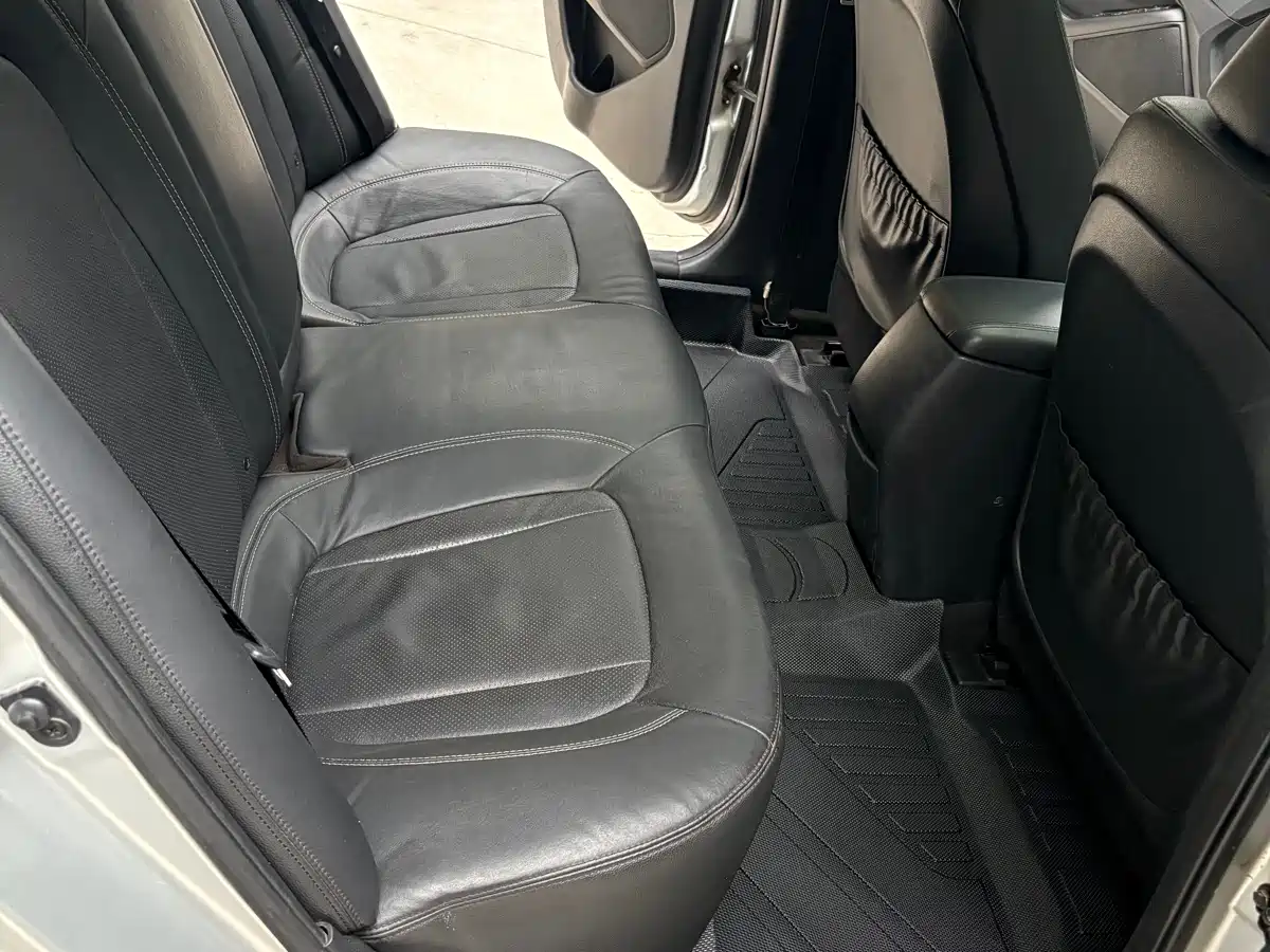 Kia K5 2012 2012 2.0L Automatic DLX Special Edition