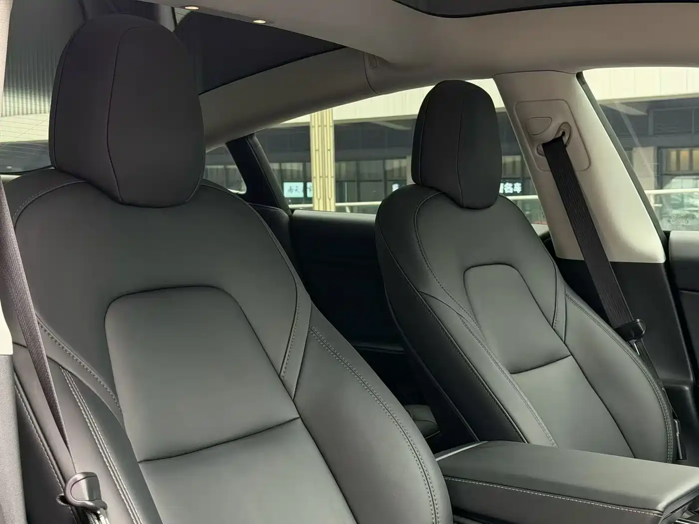 Фото 7 - Tesla Model 3