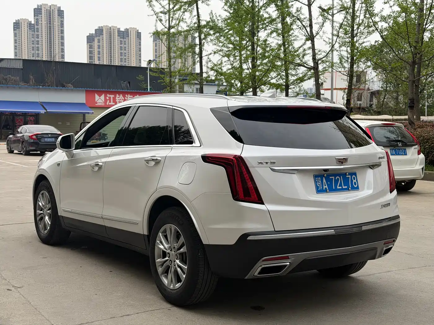 CADILLAC XT5
