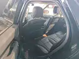 Photo 17 - Land Rover Discovery