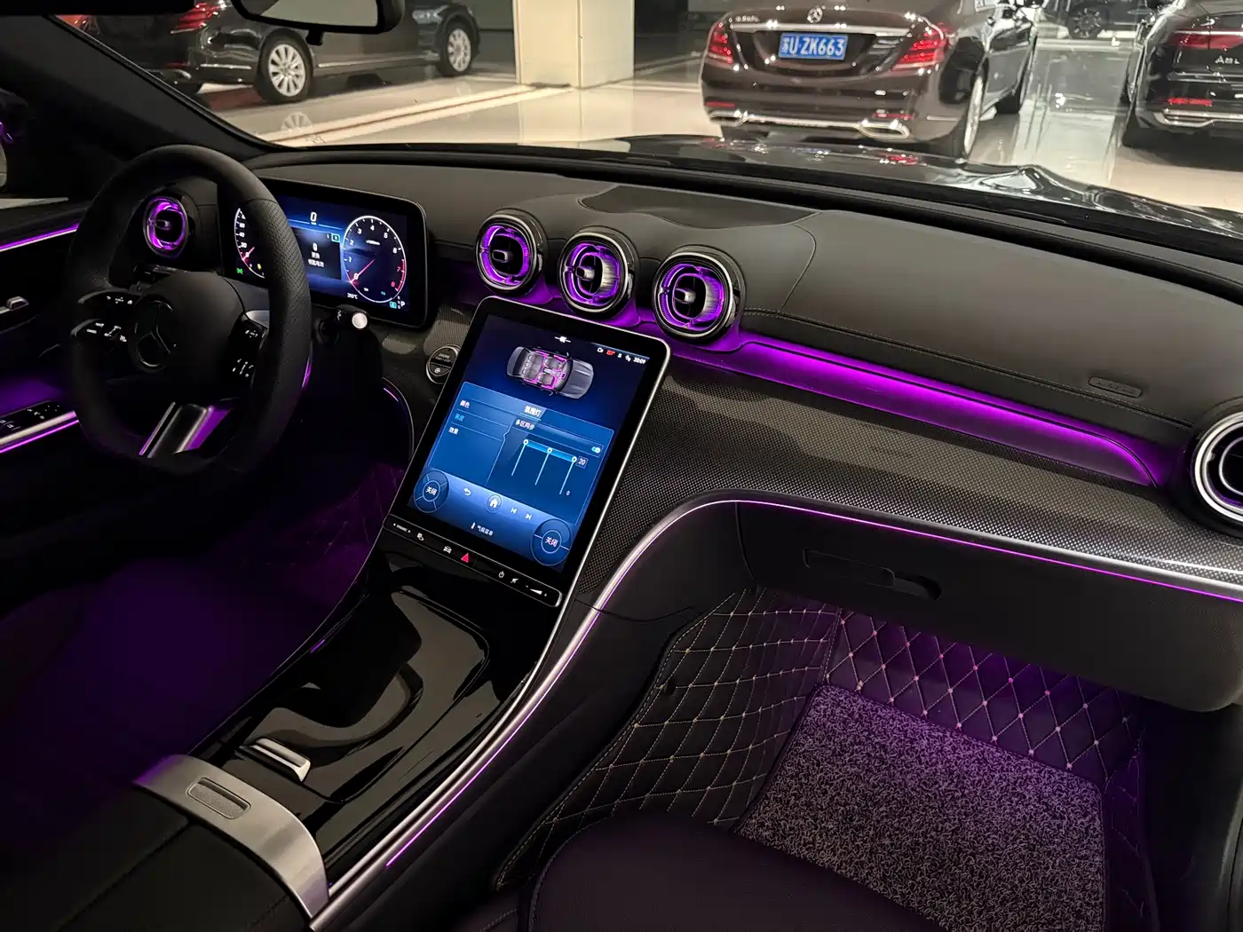 Mercedes-Benz C-Class 2023 Facelift II C 260 L Sport Edition фото 14
