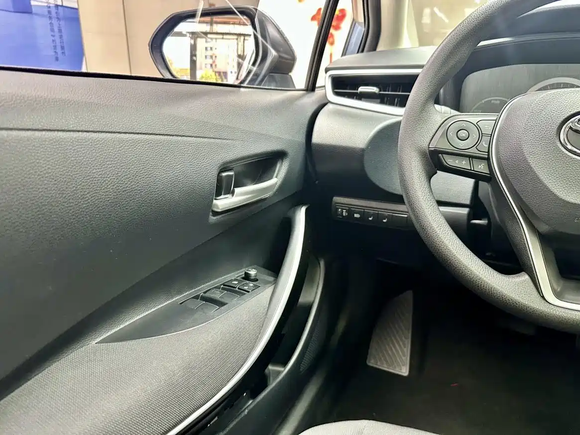 Toyota Corolla 2023 1.8L Smart Hybrid Dual Engine Pioneer Edition фото 20