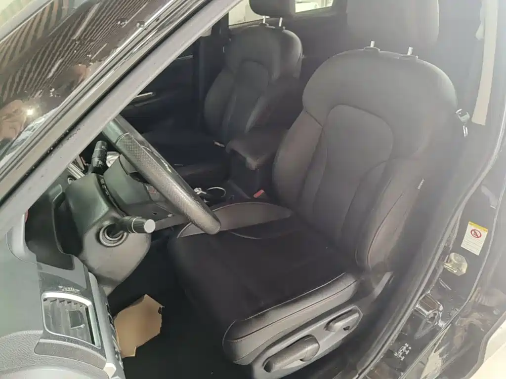Haval M6 2018 2017 1.5T Automatic 2WD Elite