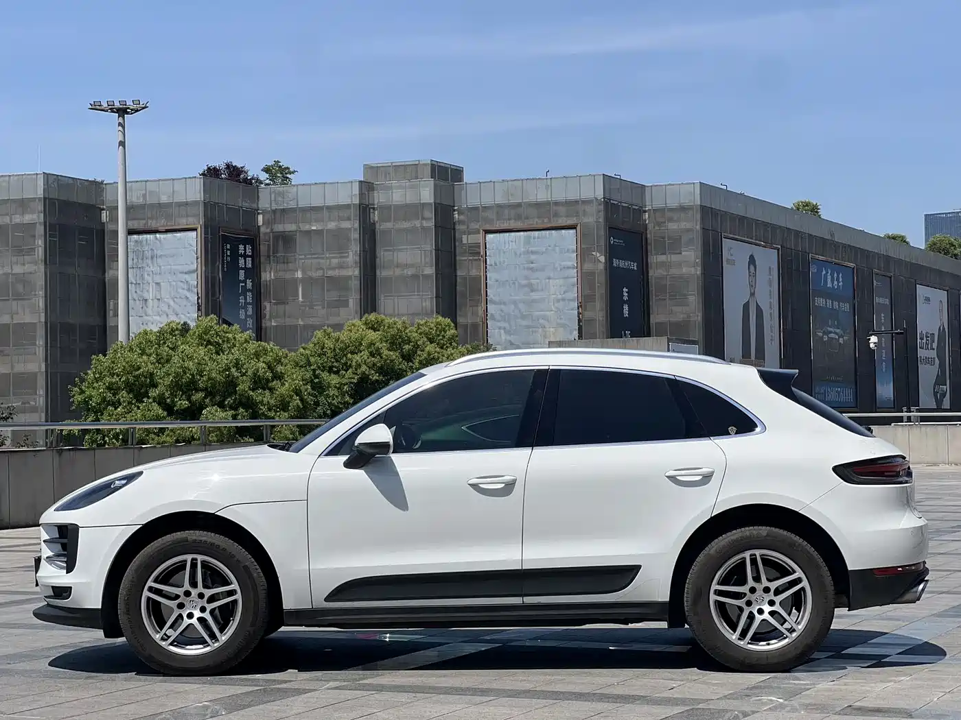 Porsche Macan 2021 Macan 2.0T фото 3