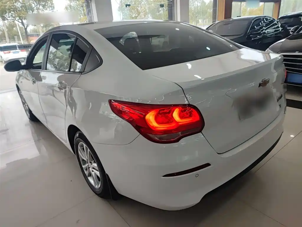 Chevrolet Cavalier 2019 320 Automatic Joy Edition фото 5