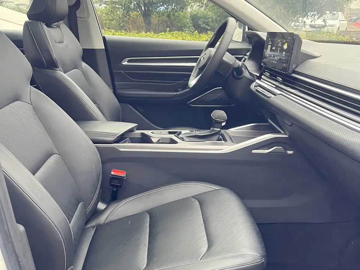 GEELY AUTOMOBILE EMGRAND