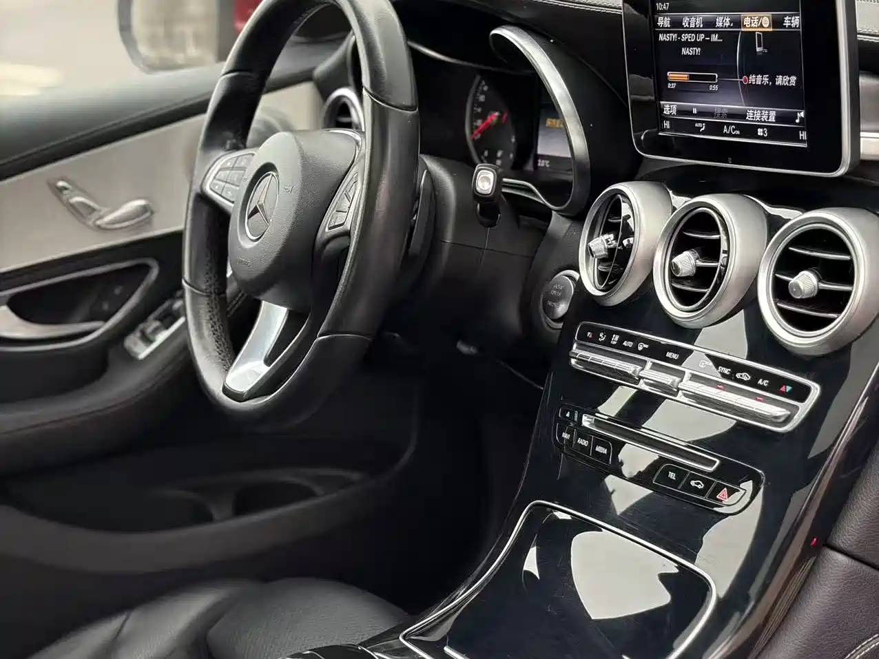 Mercedes-Benz GLC 2019 GLC 200 4MATIC фото 21