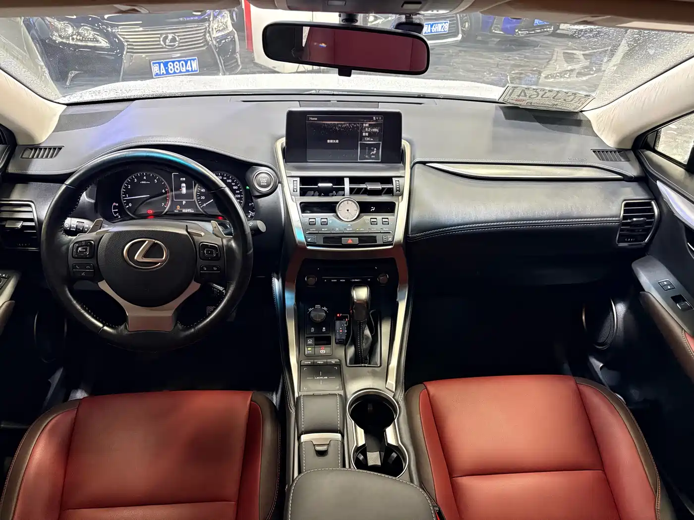 Lexus NX 2017 300 FWD Sharp Edition фото 6