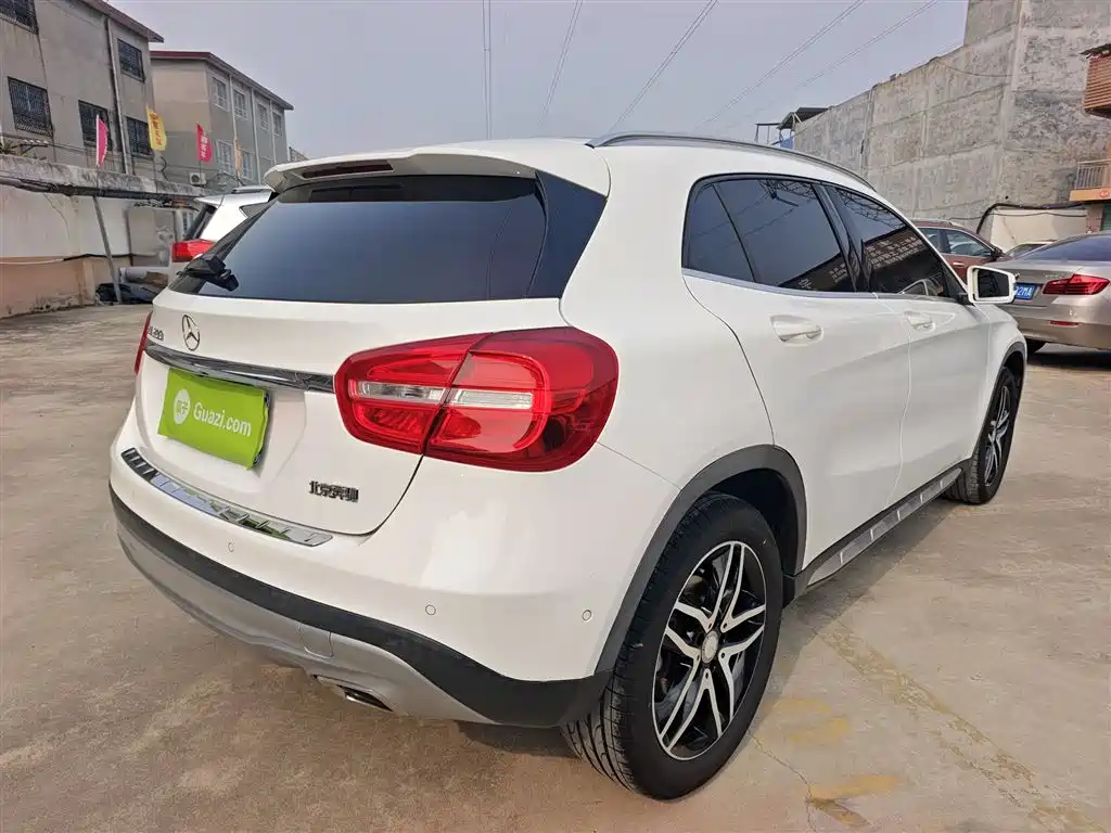 Mercedes-Benz GLA 2016 GLA 200 Fashion фото 7