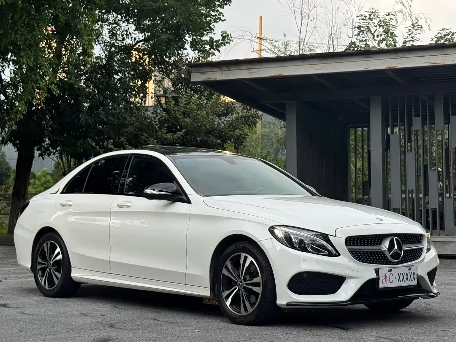 Фото 6 - Mercedes-Benz C-Class