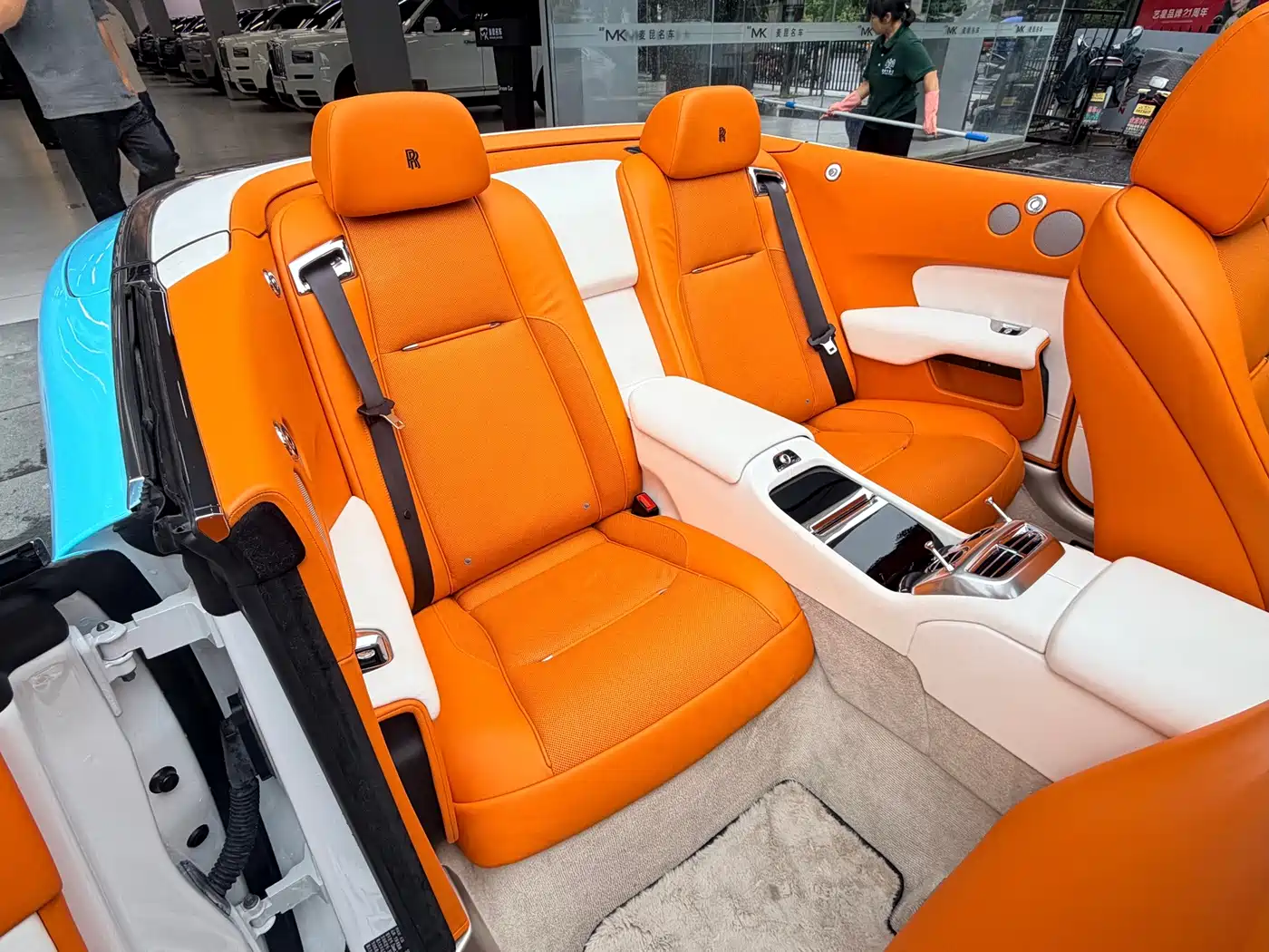 Rolls-Royce Dawn 2021 2018 6.6T Standard
