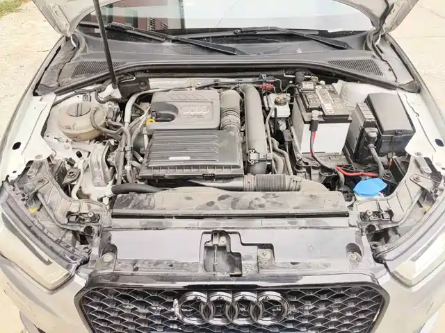 Audi A3 2014 Limousine 35 TFSI Auto Trend — фото 3