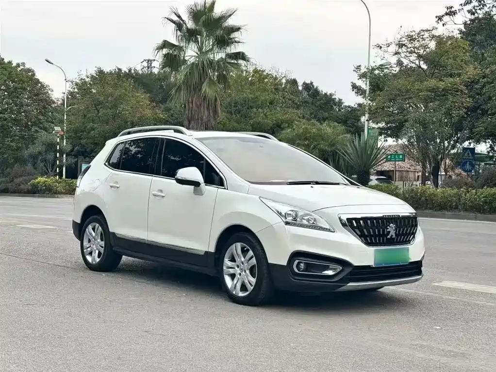 Peugeot 3008 2016 1.6THP Automatic Standard Edition фото 4