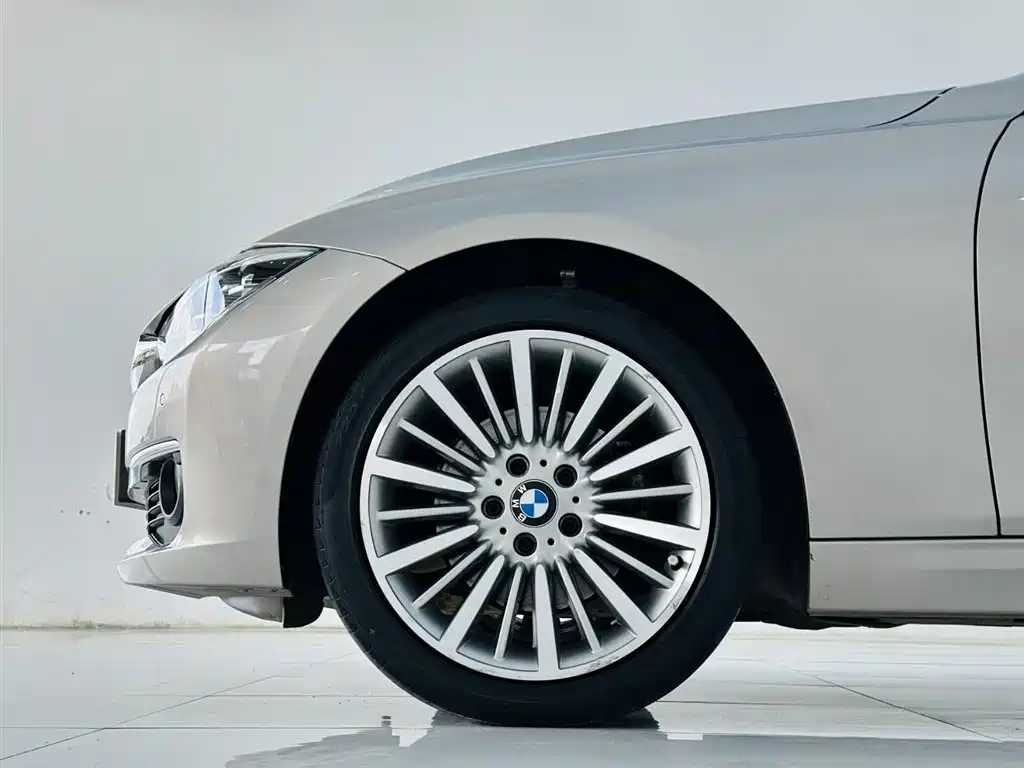 BMW 3 Series 2019 320Li Fashion Type фото 9