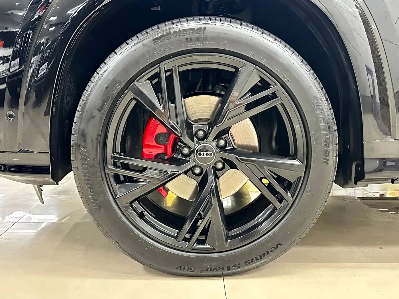 Audi Q6 2024 2024 45 TFSI quattro Black Warrior Edition 6-seater