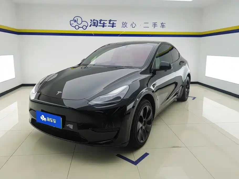 Tesla Model Y 2022