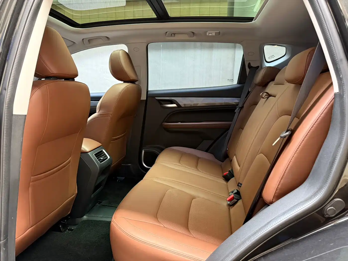 GEELY AUTOMOBILE VISION X6