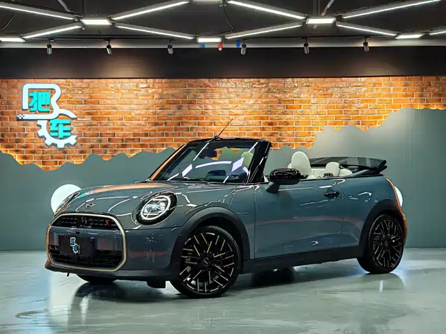  MINI MINI 2025 Model 2.0T COOPER S CABRIO Daytime Stardust Limited Color