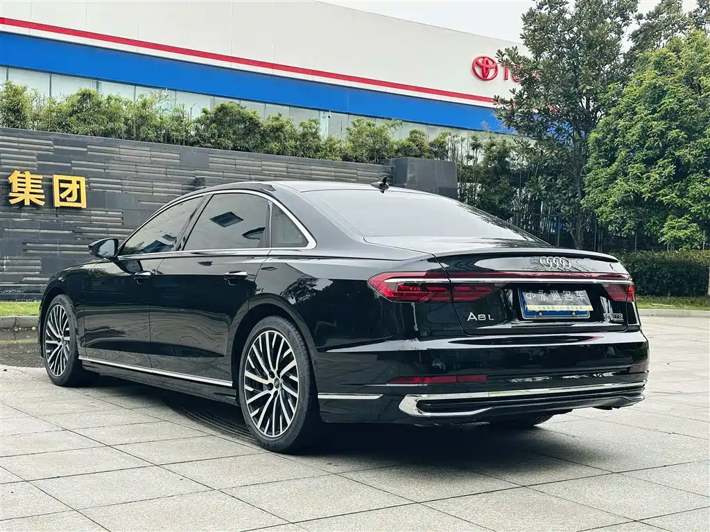 Audi A8 2024 Model A8L 55 TFSI quattro Flagship фото 23