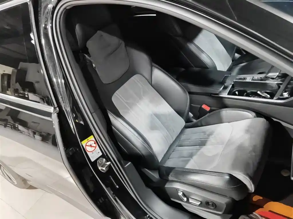 Audi A6L 2024 45 TFSI Premium Dynamic фото 20