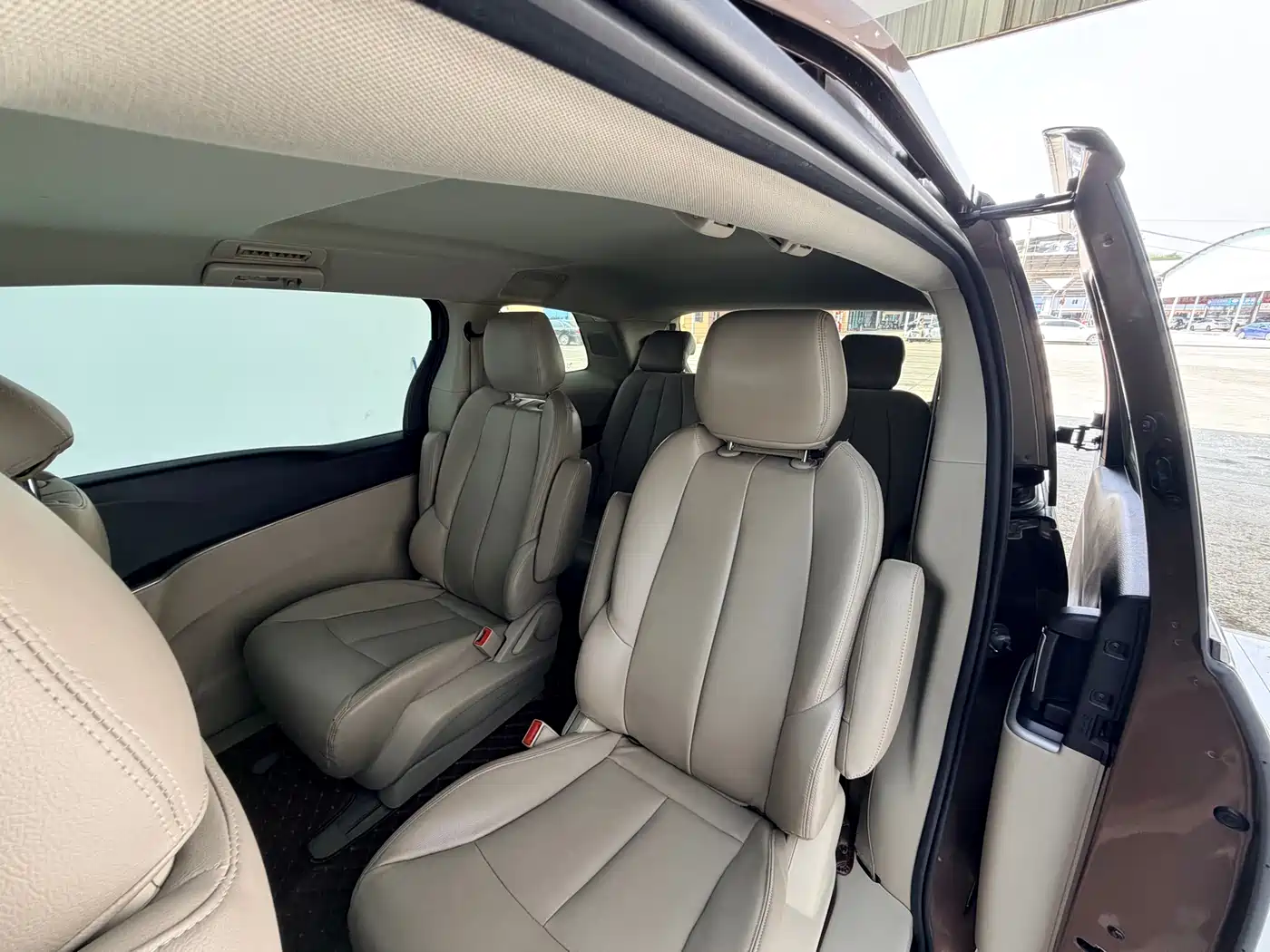 Buick GL8 2018 28T Comfort China VI фото 12