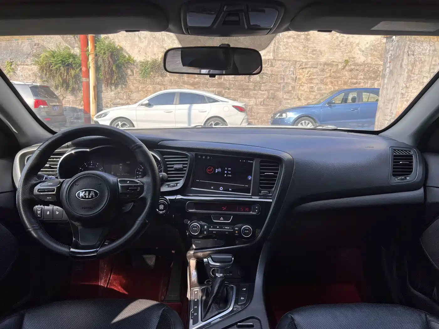 Kia K5 2014 2.0L Automatic LUXURY фото 9