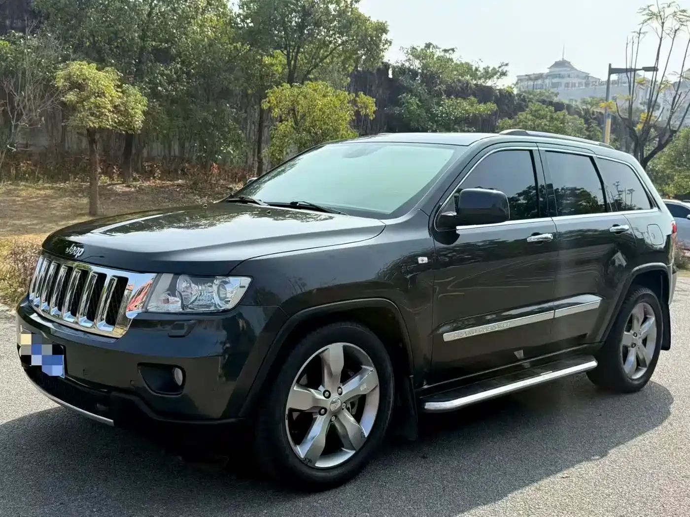 Jeep Grand Cherokee (Import) 2011 2011 3.6L Flagship Edition