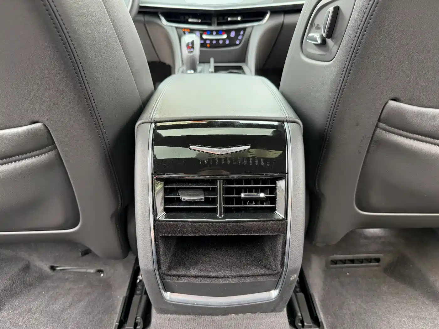 Cadillac CT6 2019 2019 28T Leading Sport Model
