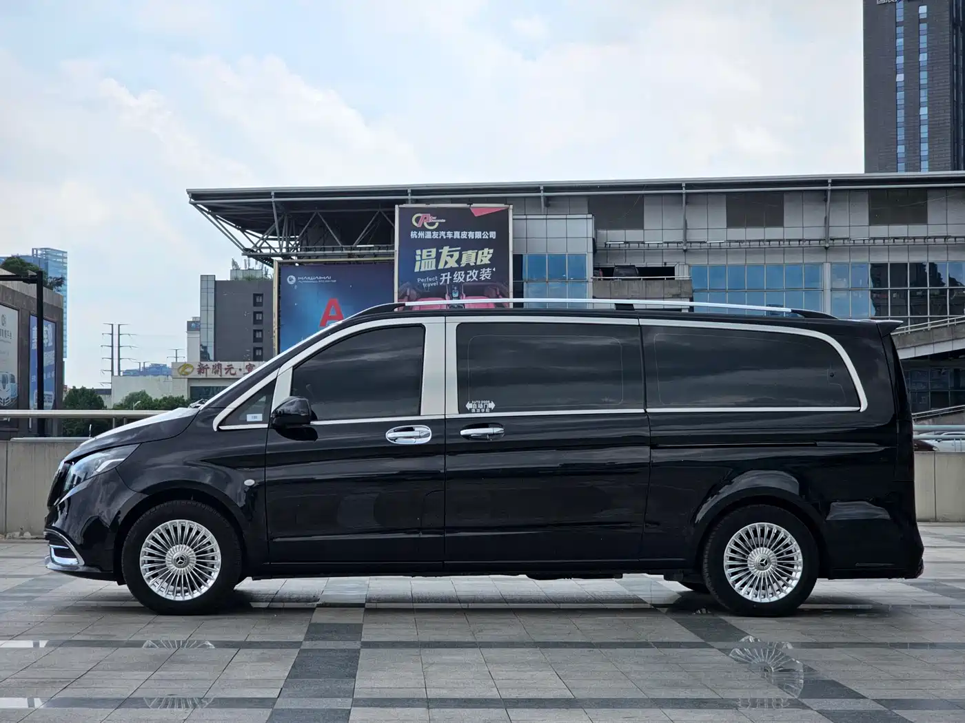 Mercedes-Benz Vito 2021 2.0T Business Edition 7-seater фото 3