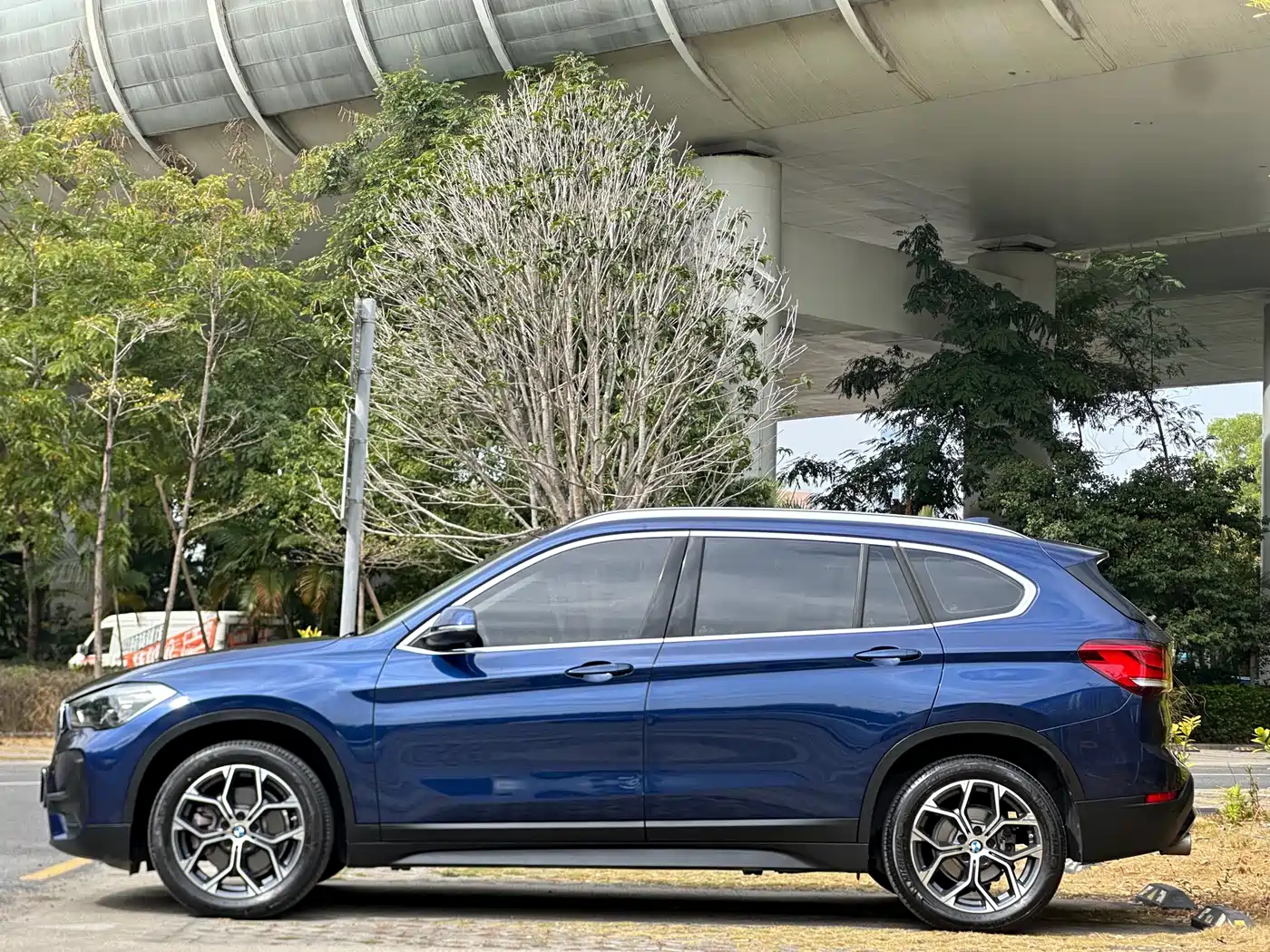 BMW X1 2020 sDrive25Li Leading Model фото 7