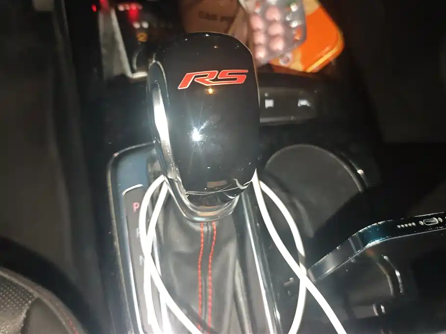 Chevrolet Seeker 2022 1.5T CVT RS Stinger Edition фото 16