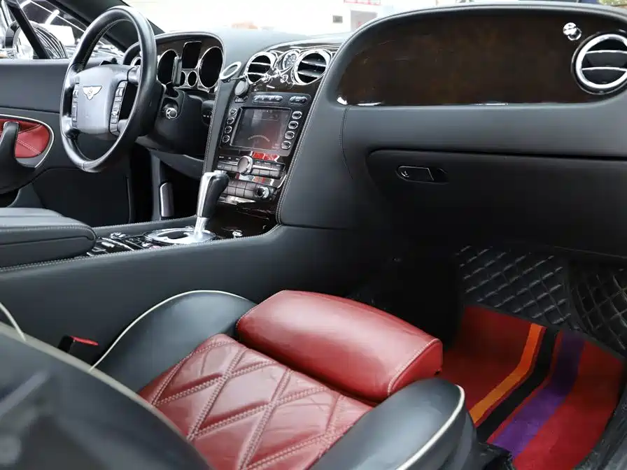 Bentley Continental 2010