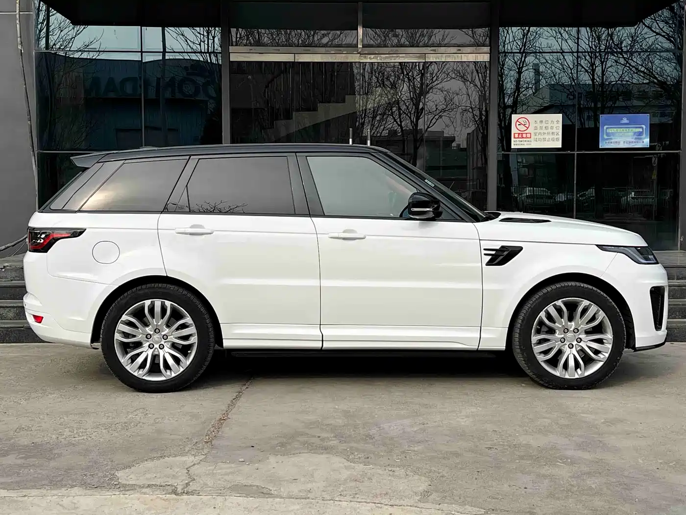Land Rover Range Rover Sport 2014 3.0 SC V6 HSE DYNAMIC фото 5